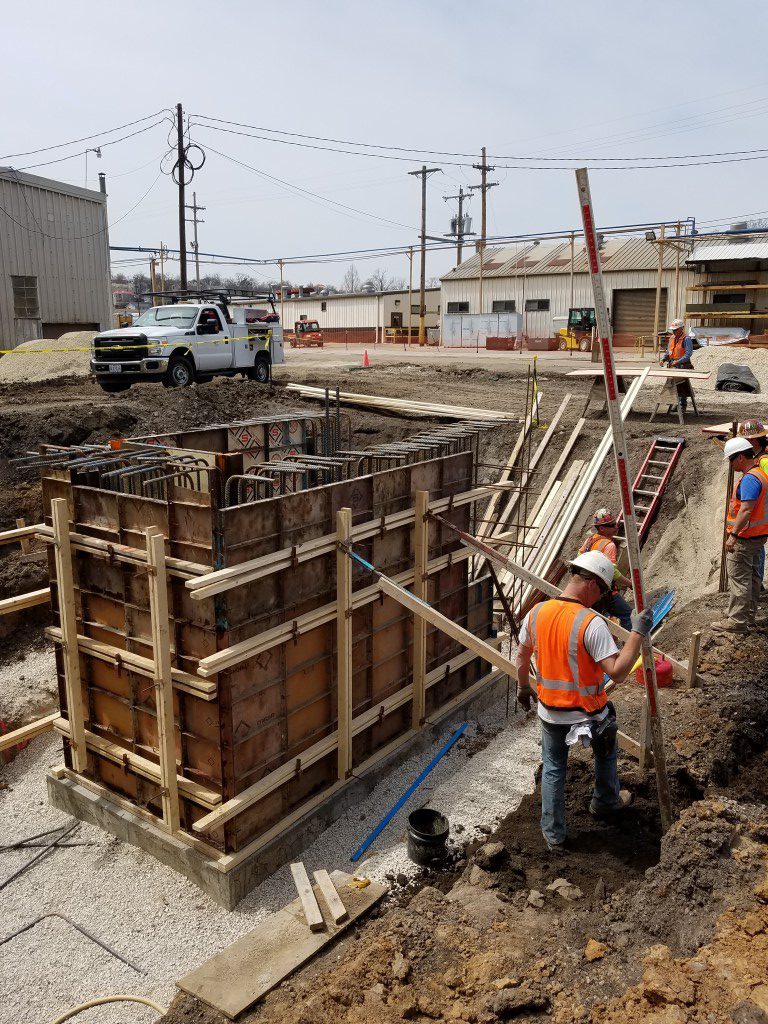 Elevator Pit 1 Medium E1542736633834